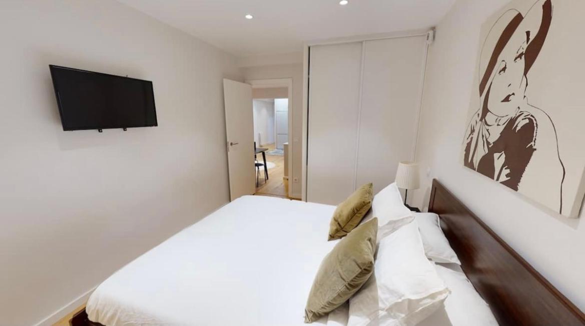 Edsam Brown Madrid Apartment Ngoại thất bức ảnh