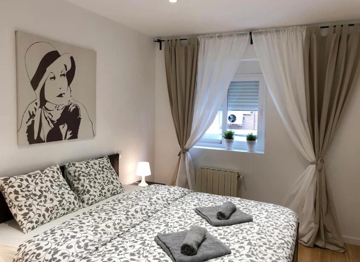 Edsam Brown Madrid Apartment Ngoại thất bức ảnh