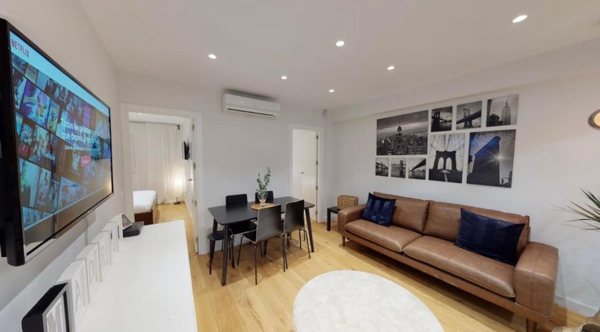 Edsam Brown Madrid Apartment Ngoại thất bức ảnh